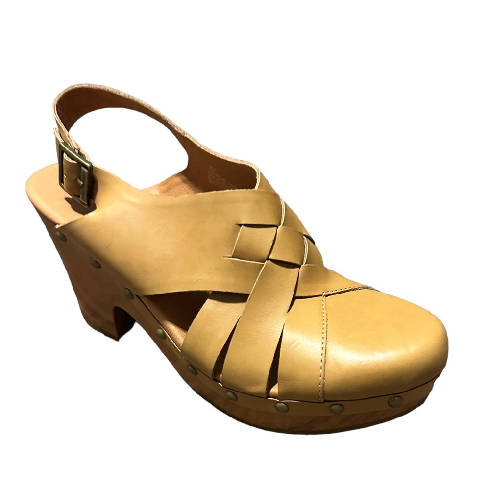 KORK-EASE Women's Muted Yellow Leather Wooden Block Heel Adjustable Mules-Size 9